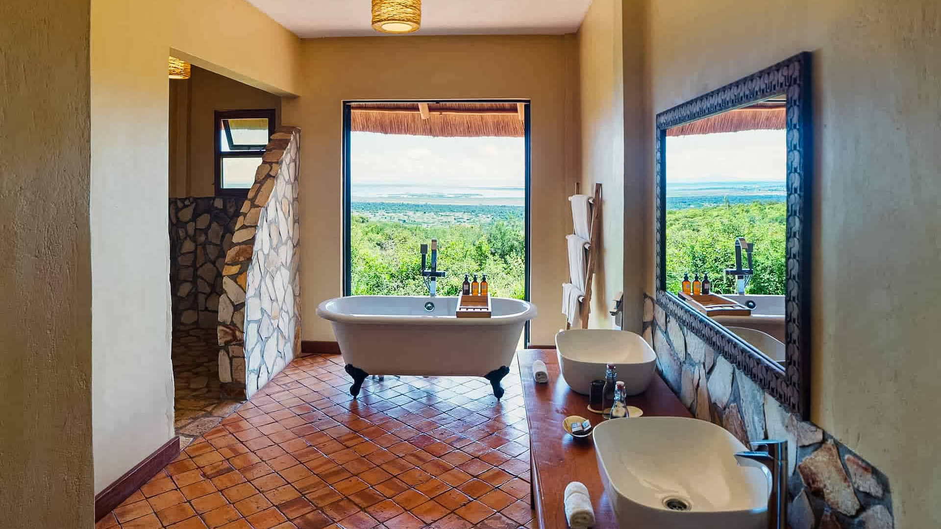 Elephant Plains Lodge