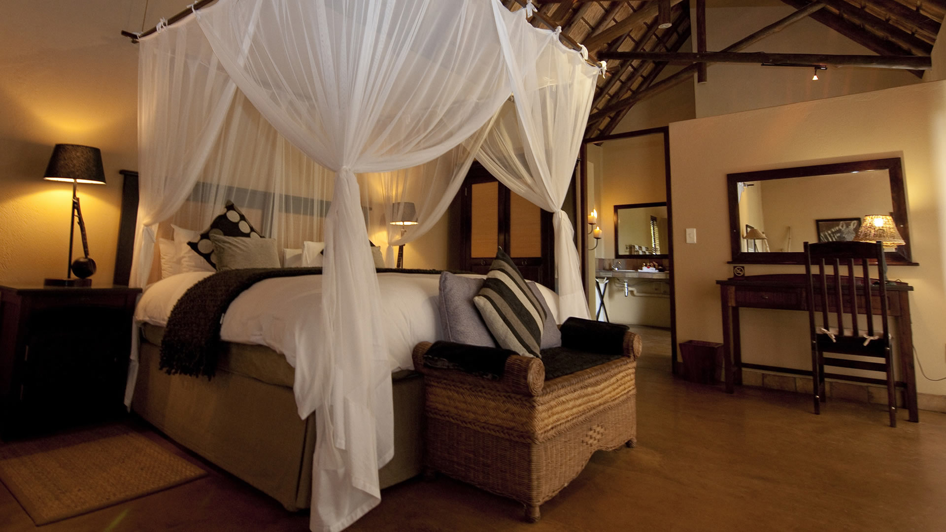 Elephant Plains Lodge